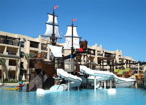 Indulge in Luxury Accommodations at Aqua Magic Hurghada